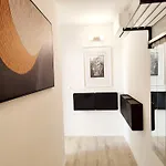 Center - With A Beautiful Terrace アパート プーラ