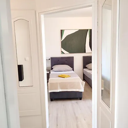 Daire Center - With A Beautiful Terrace