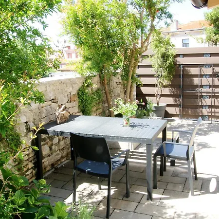 Center - With A Beautiful Terrace Appartement *