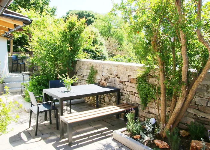 Center - With A Beautiful Terrace Pula