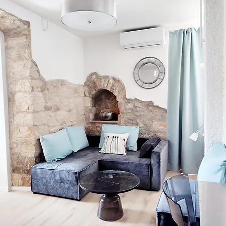 Apartman Center - With A Beautiful Terrace Póla