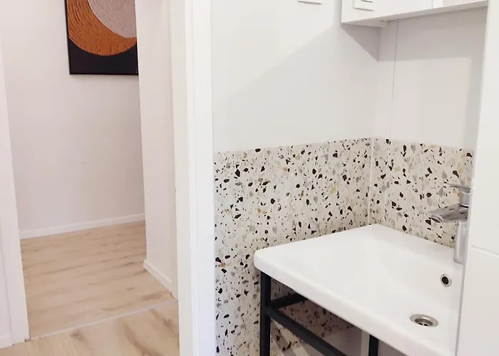 Lejlighed Center - With A Beautiful Terrace Pula