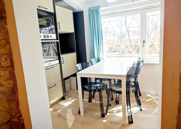 Center - With A Beautiful Terrace * Pula